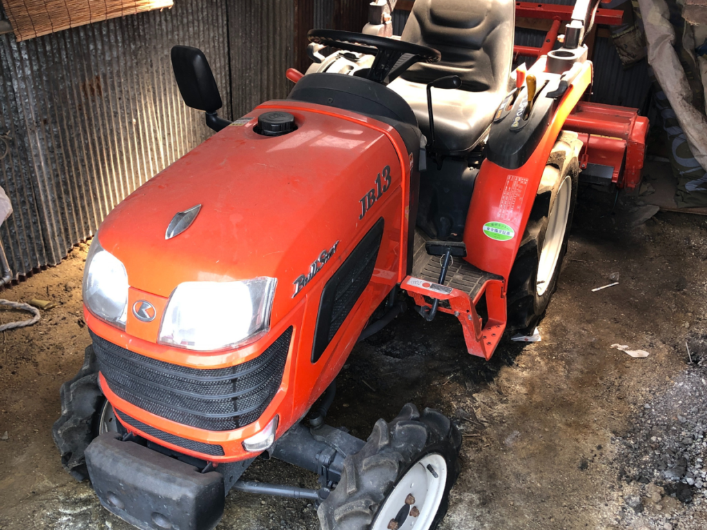 トラクター A-30 クボタ 税込￥396,000-【店頭引取限定】【寄楽屋 きらくや 成田本店】 トラクター A-30 クボタ 税込￥396,000-【店頭引取限定】【寄楽屋